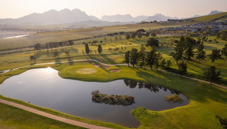 Devonvale Golf Club, Stellenbosch — photo 1