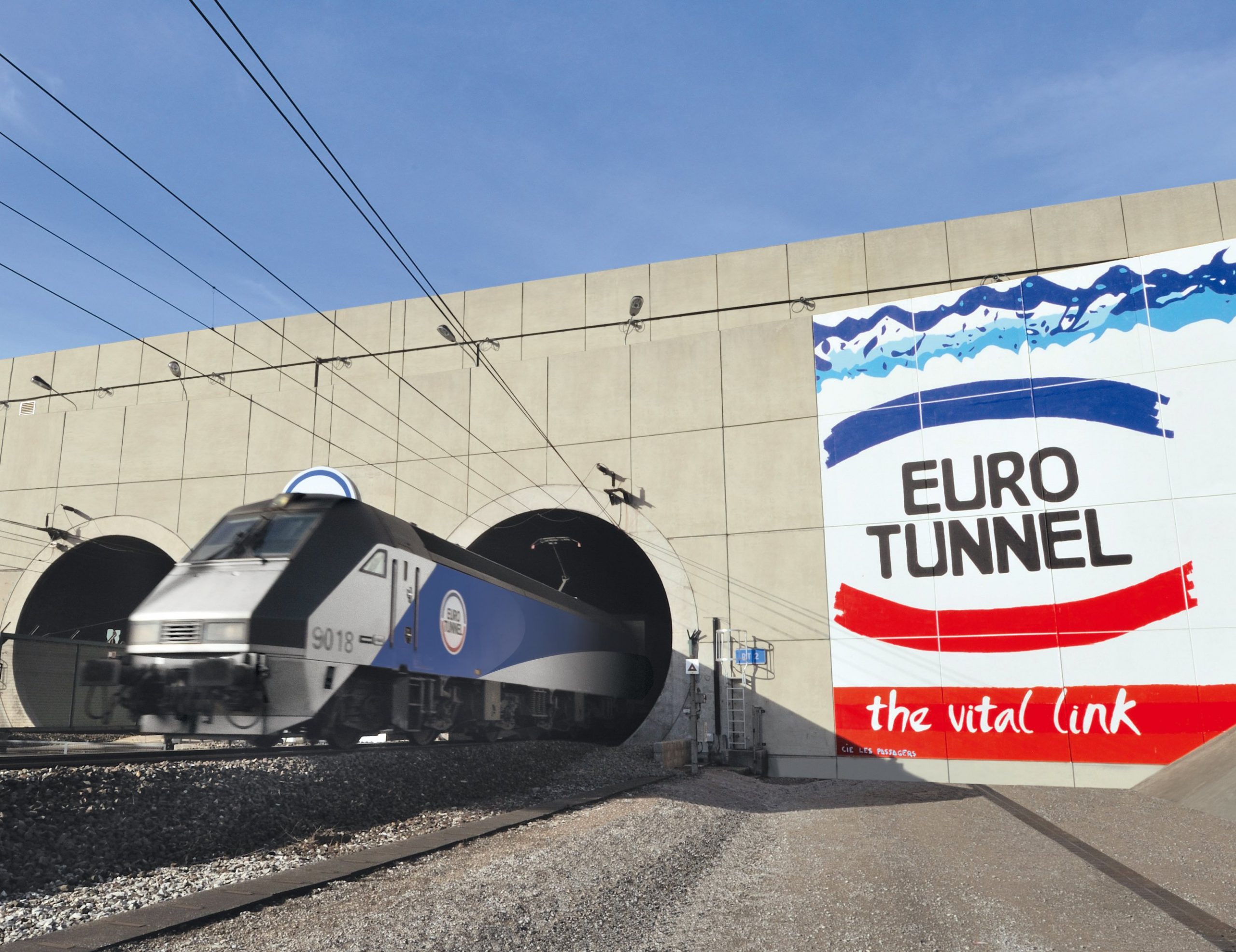 Eurotunnel to France with Golf Planet Holidays
