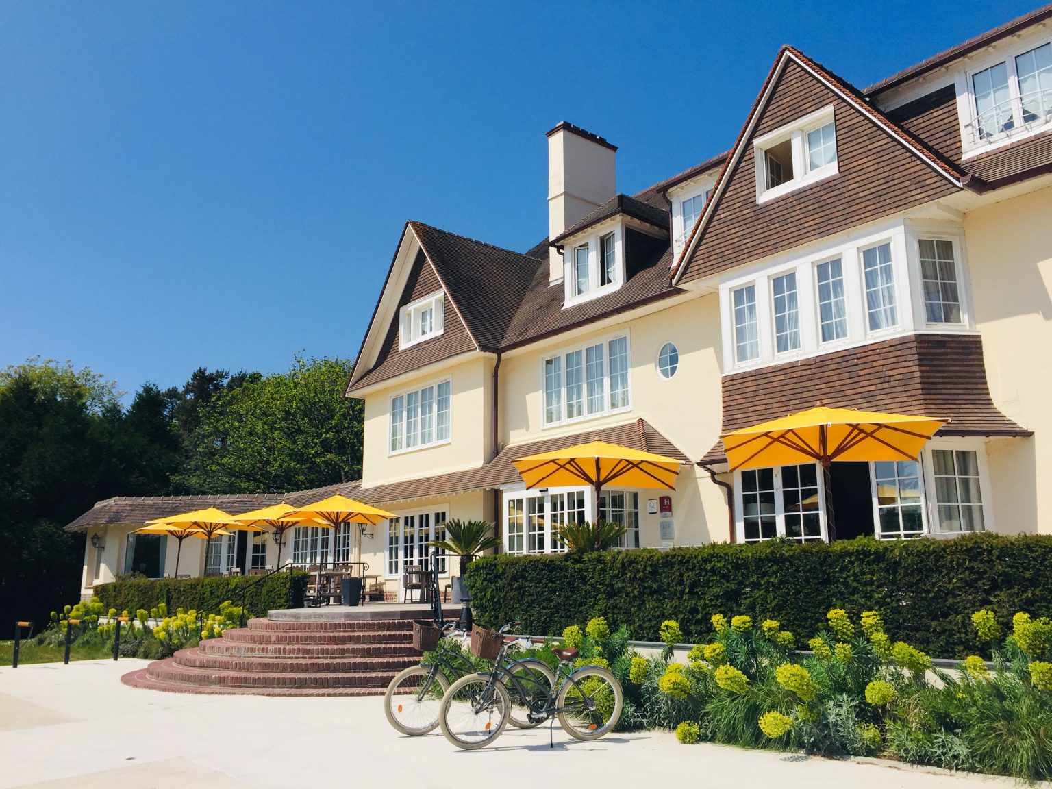 The front of Le Manoir Golf Hotel, Le Touquet, France