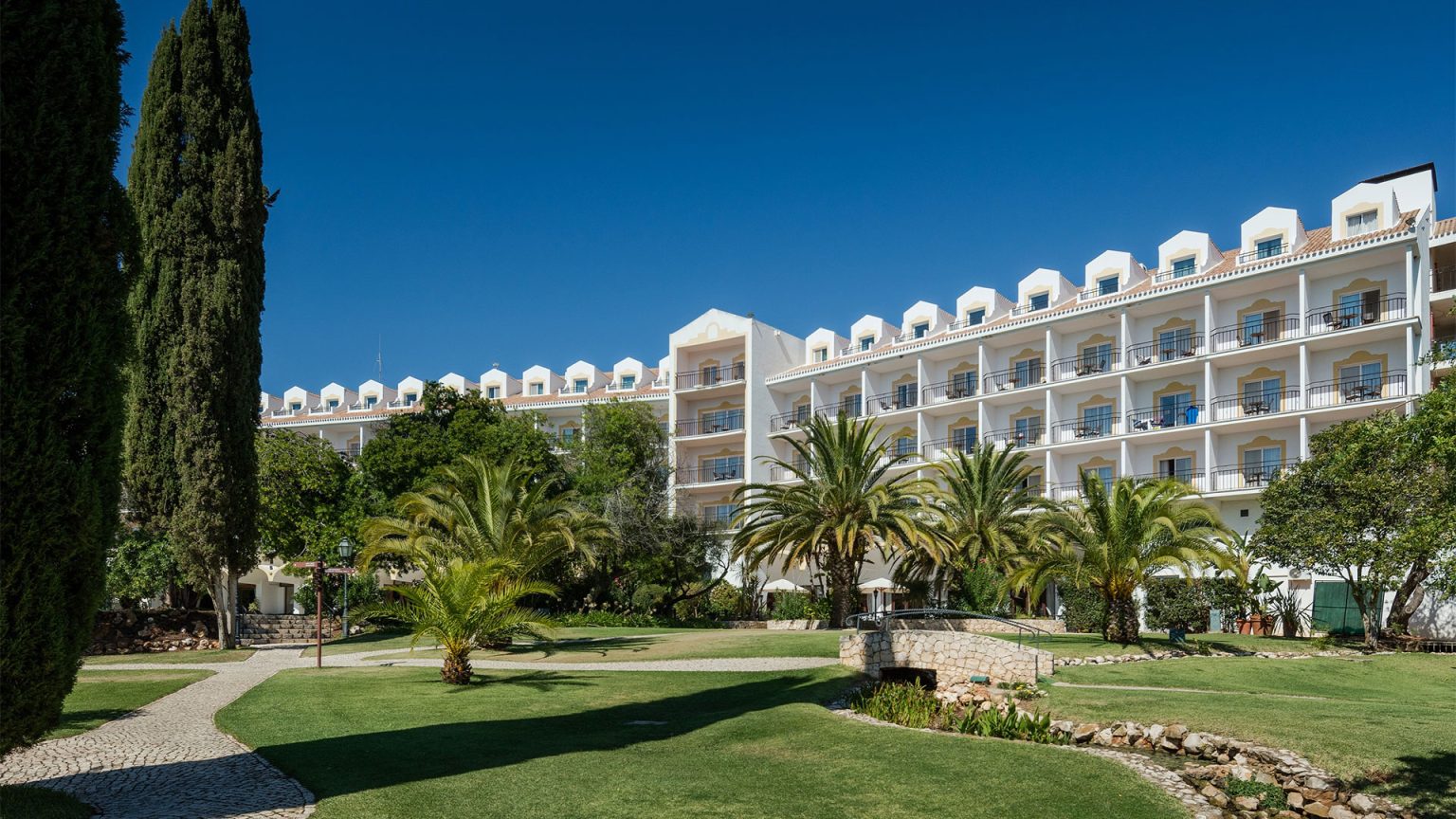 Penina Hotel & Golf Resort, Portimao — photo 1