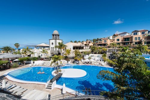 The fantastic outdoor pool at Hotel Suite Villa Maria Tenerife