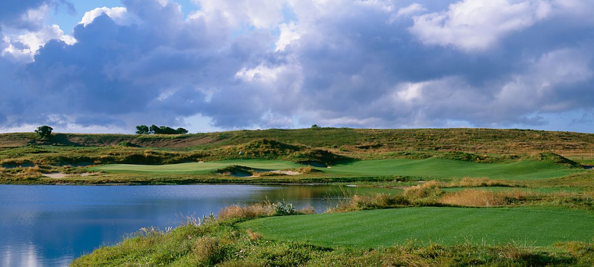 The 14th hole at St Francis Links, South Africa