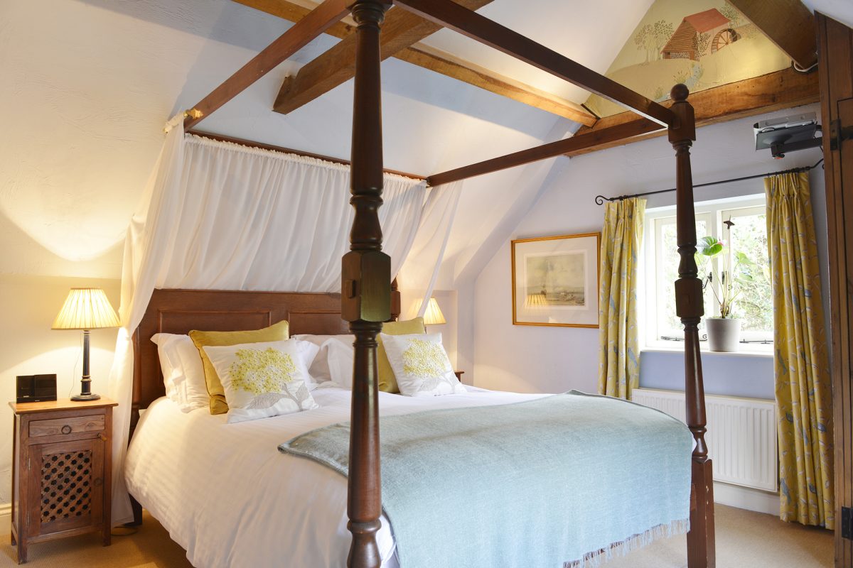 The Watermill bedroom in The Griffin Inn, Fletching, England