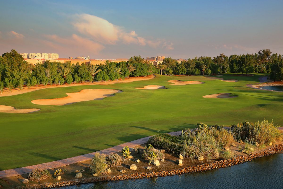 Play golf in Abu Dhabi with Golf Holidays