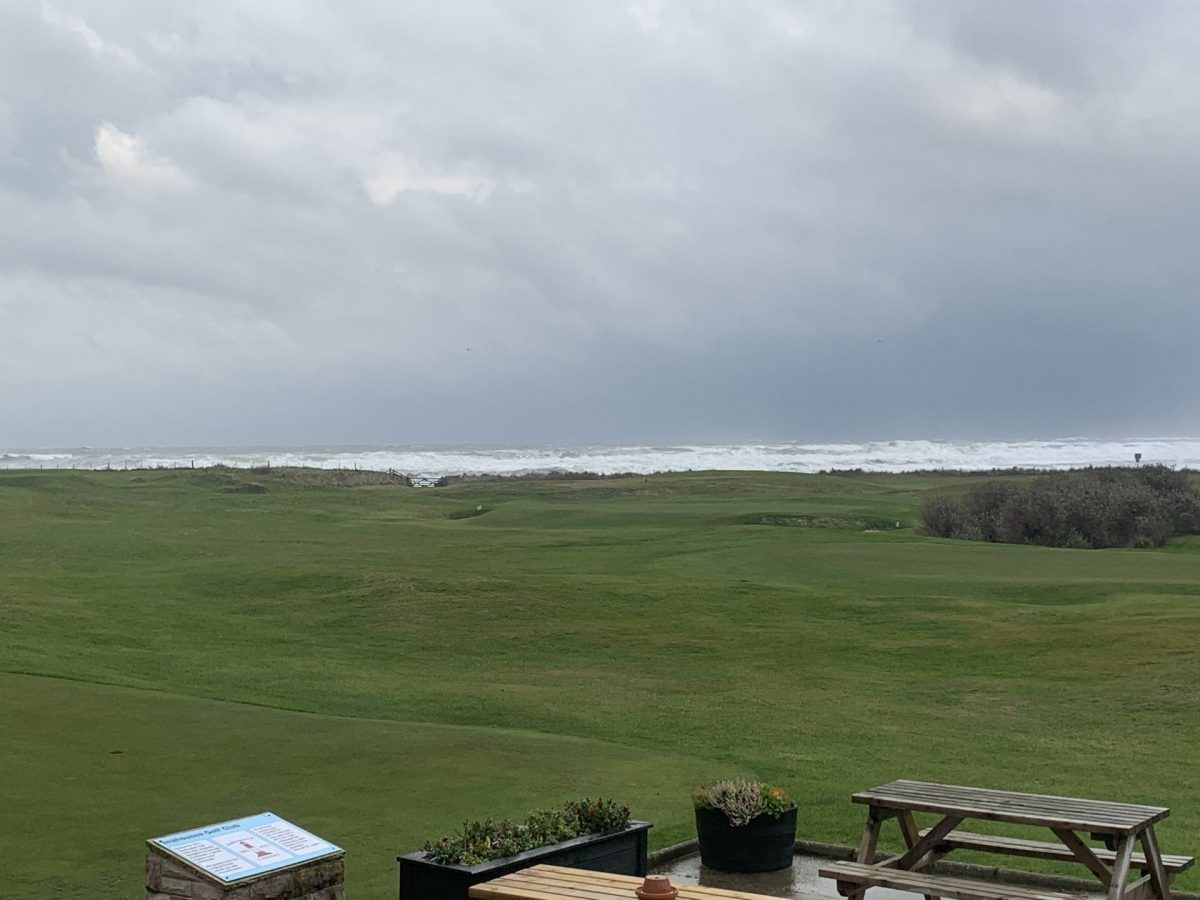 The rough sea at Seahouses Golf Club