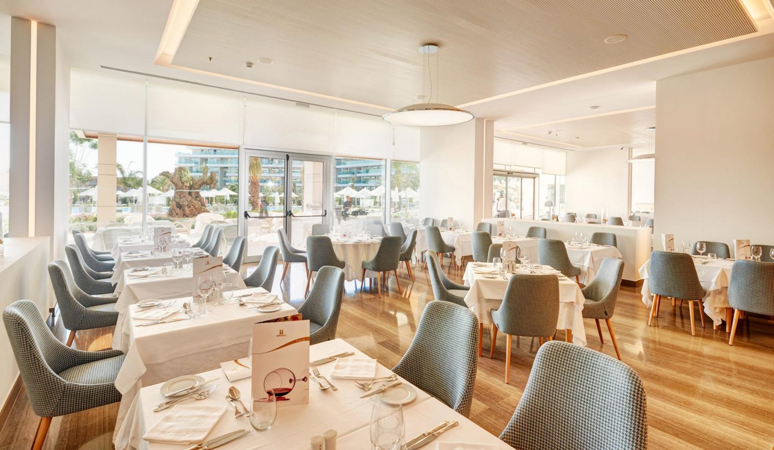 Hipotels Playa de Palma Palace buffet restaurant, Mallorca
