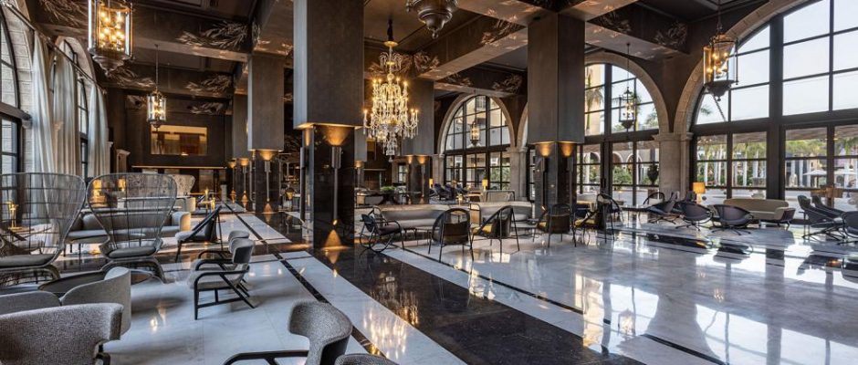 The elegant lounge at Lopesan Costa Meloneras, Gran Canaria