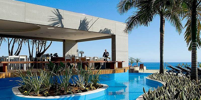 The outdoor pool and bar at Pestana Casino Park Madeira