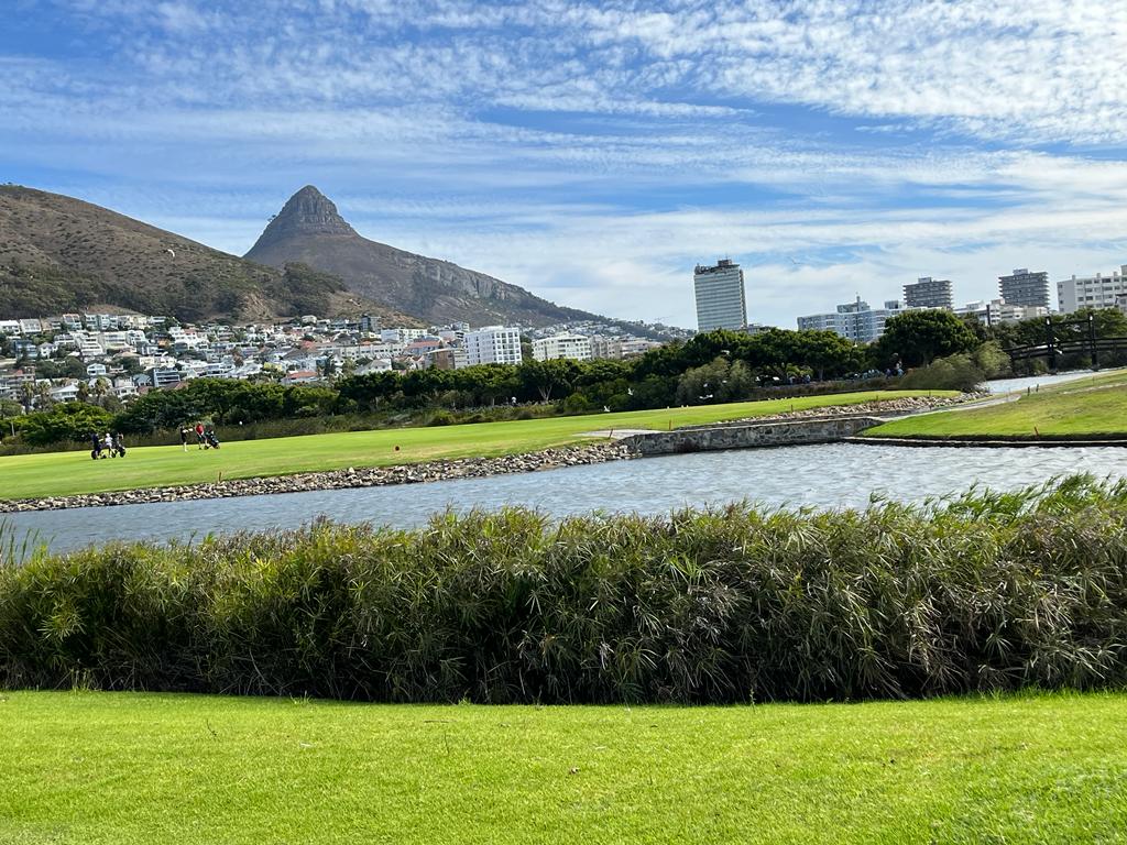 City centre idyll at Metropolitan Golf Course, Cape Town, South Africa