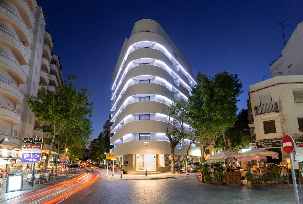 In the heart of the town at Lima Hotel, Marbella, Costa del Sol, Spain. Golf Planet Holidays