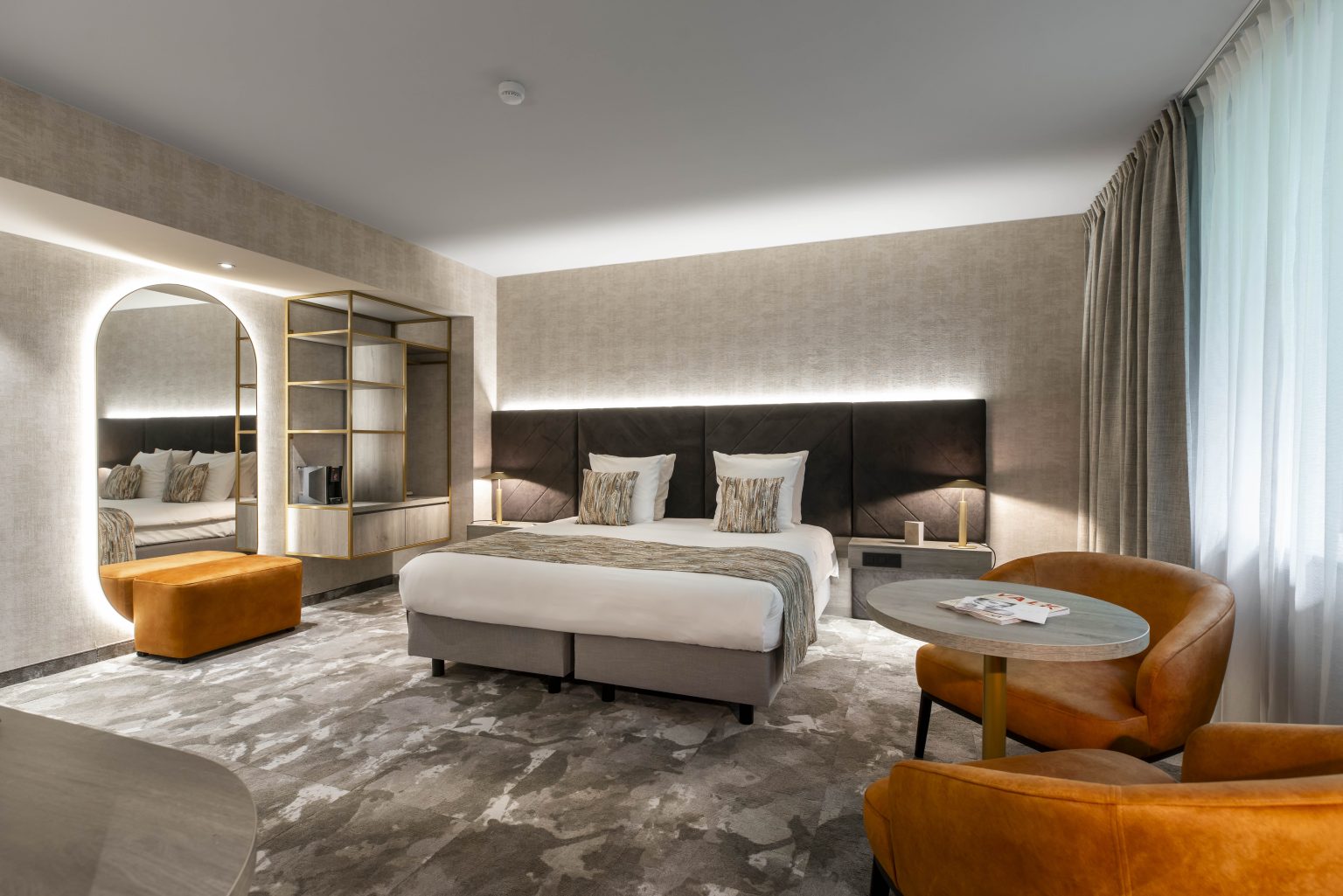 Plenty of space at the Van der Valk Hotel, Waterloo, Belgium. Golf Planet Holidays