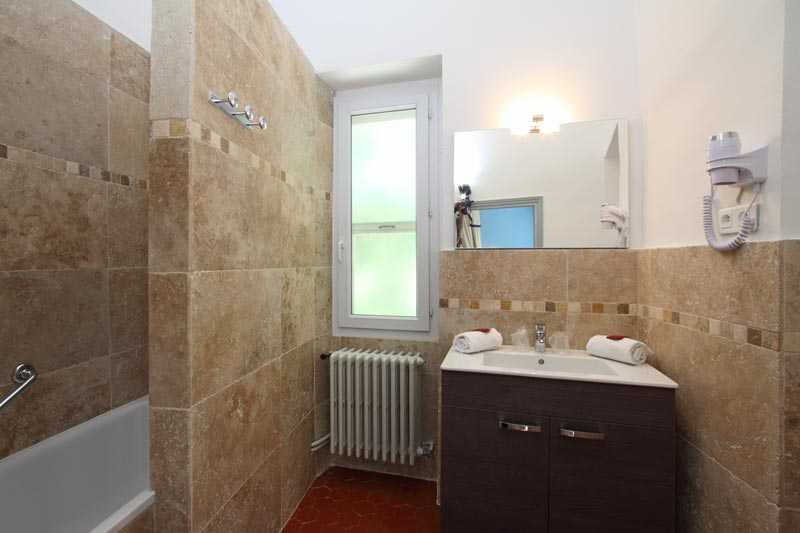 Bathroom at Chateau de Servanes, Les Baux de Provence, France. Golf Planet Holidays