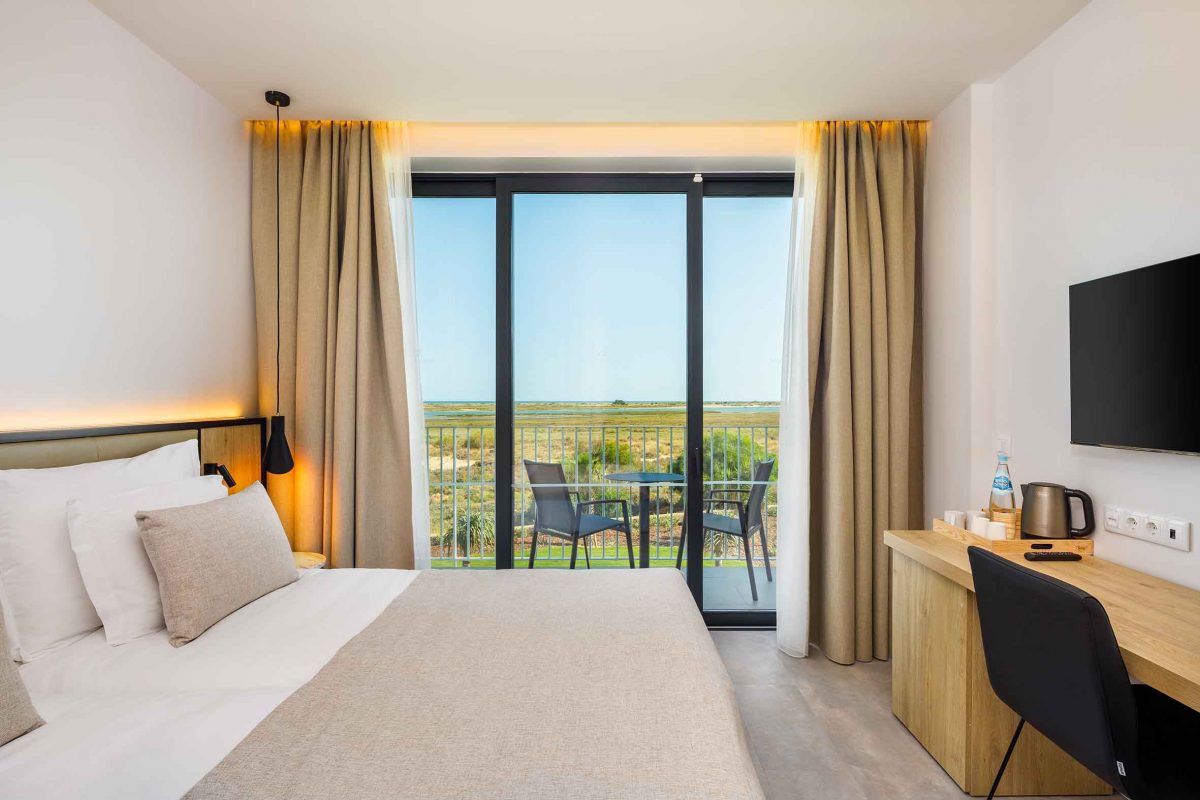 A bedroom at AP Cabanas Beach & Nature, Hotel, Tavira, Eastern Algarve, Portugal. Golf Planet Holidays