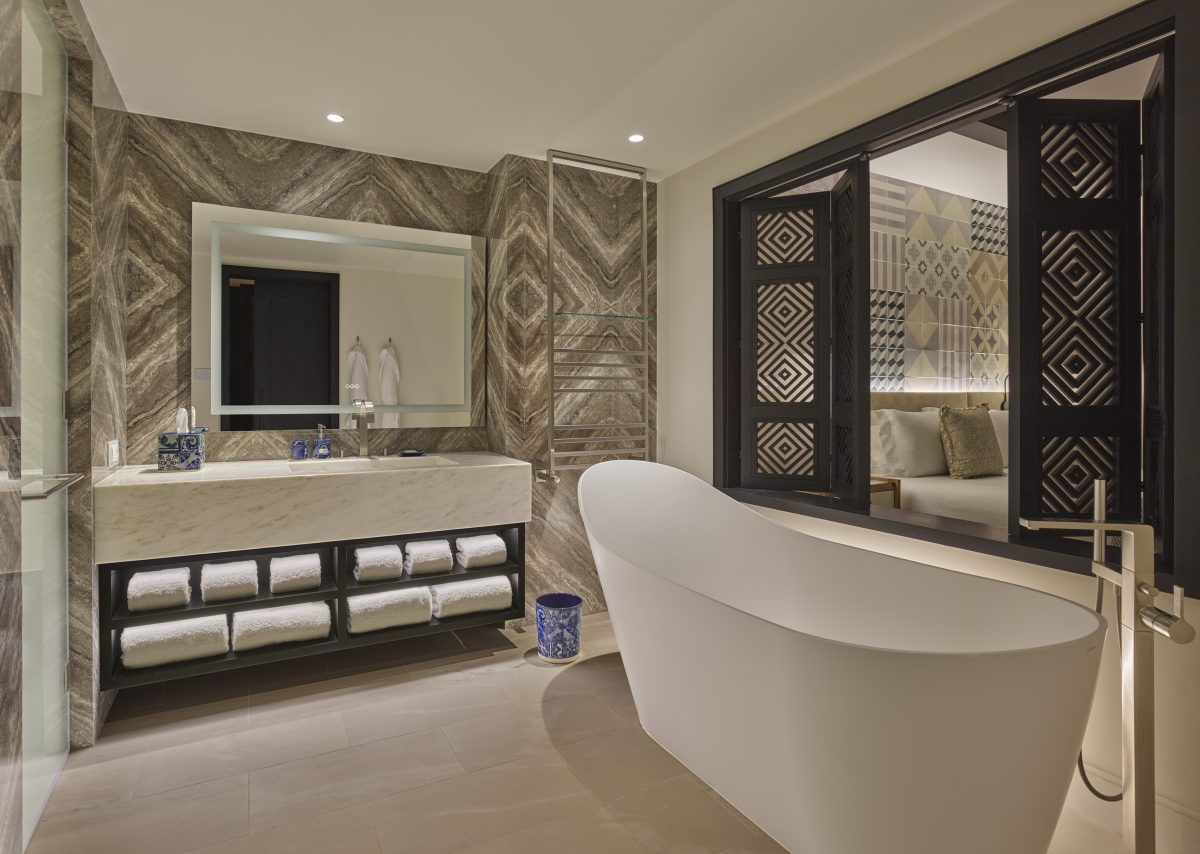 An ensuite bathroom in the Viceroy Hotel, Ombria Resort, Algarve, Portugal. Golf Planet Holidays.