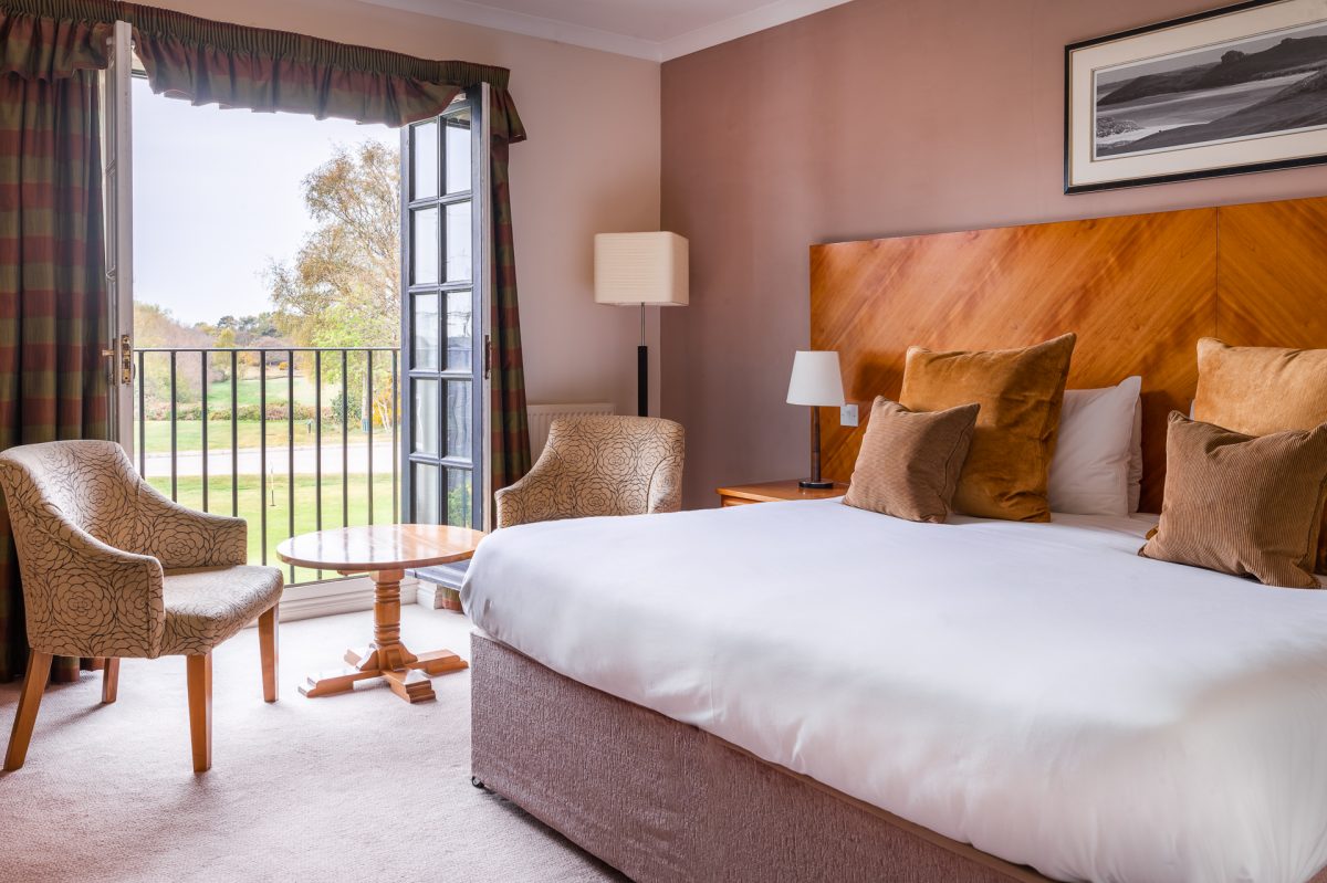 Double bedroom at Thorpeness Golf Club and Hotel, England. Golf Planet Holidays