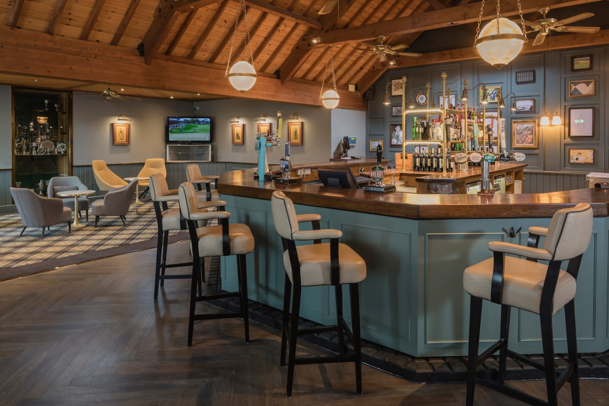 The bar at Dunston Hall Hotel Spa and Golf Resort, Norwich, England. Golf Planet Holidays.