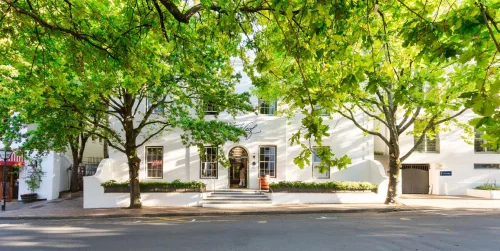 Welcome to Oude Werf Hotel, Stellenbosch, South Africa. Golf Planet Holidays.
