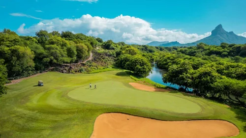View of the the green at Tamarina Golf course, Mauritius. Golf Planet Holidays.